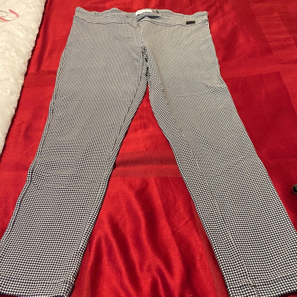 Calvin Klein Black and White Skinny Pants
